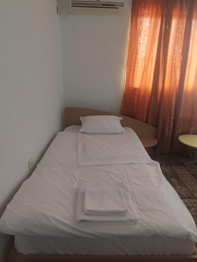 Кианти Hotel Kŭrdzhali Exterior photo
