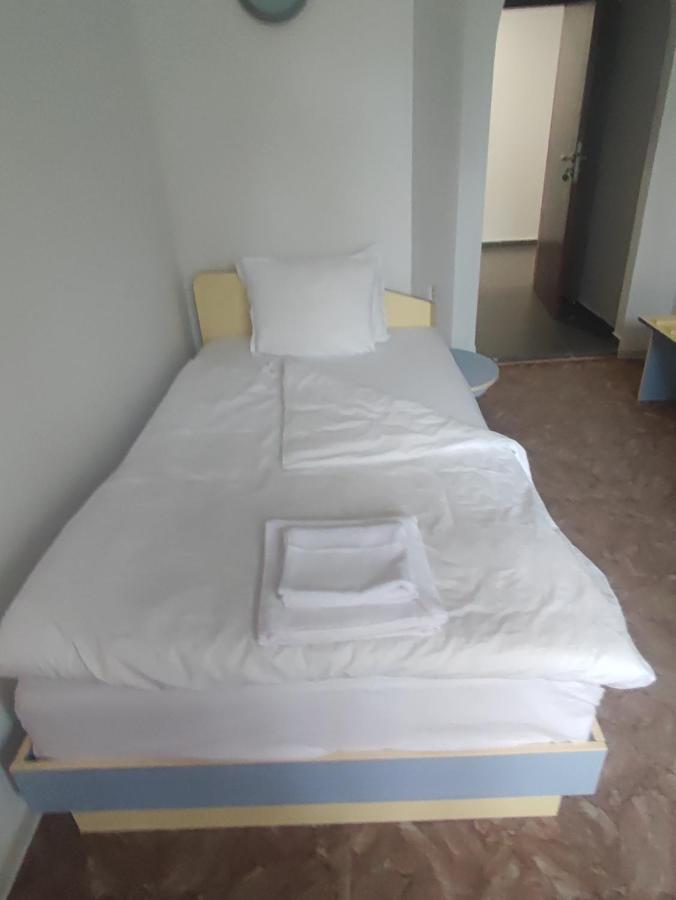 Кианти Hotel Kŭrdzhali Exterior photo