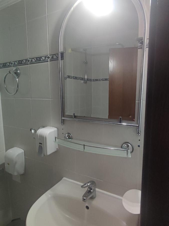 Кианти Hotel Kŭrdzhali Exterior photo