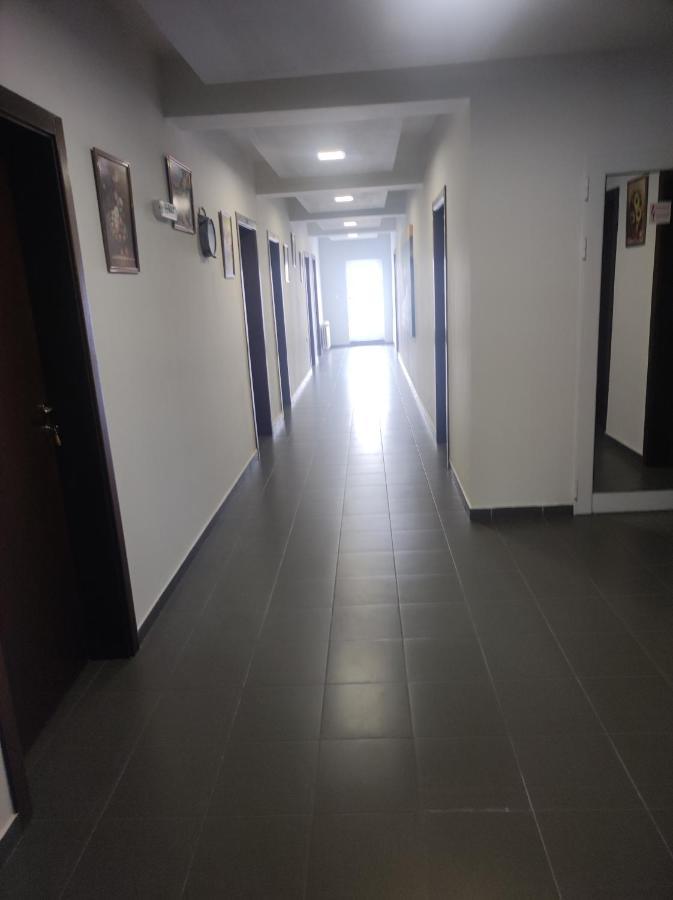 Кианти Hotel Kŭrdzhali Exterior photo