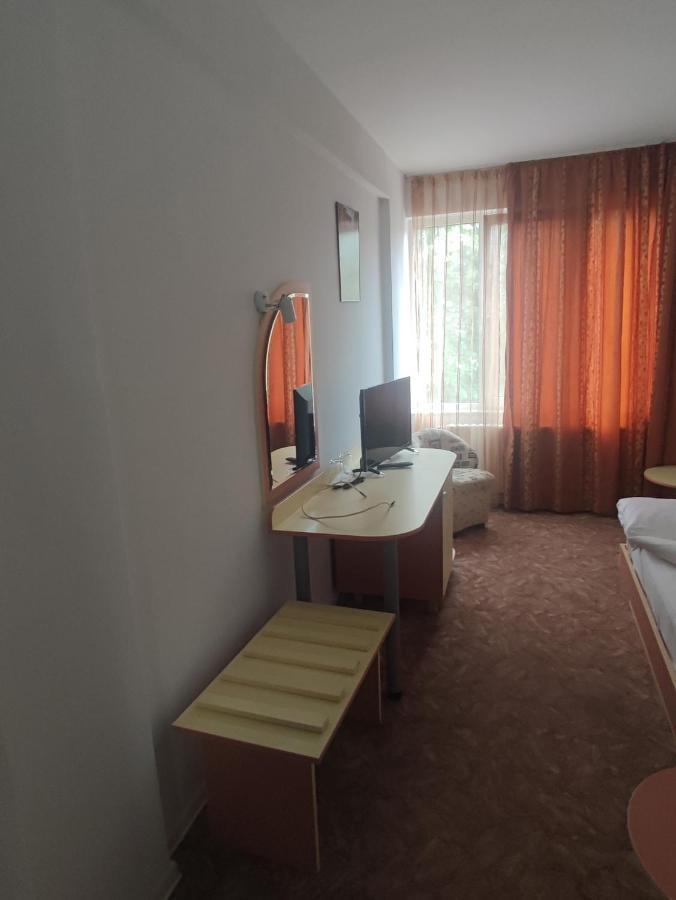 Кианти Hotel Kŭrdzhali Exterior photo