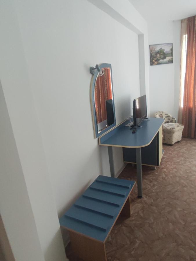 Кианти Hotel Kŭrdzhali Exterior photo